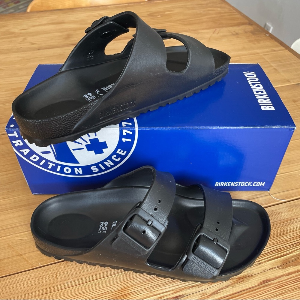 Black Birkenstock Arizona EVA Size 39 Narrow - NEW IN BOX
